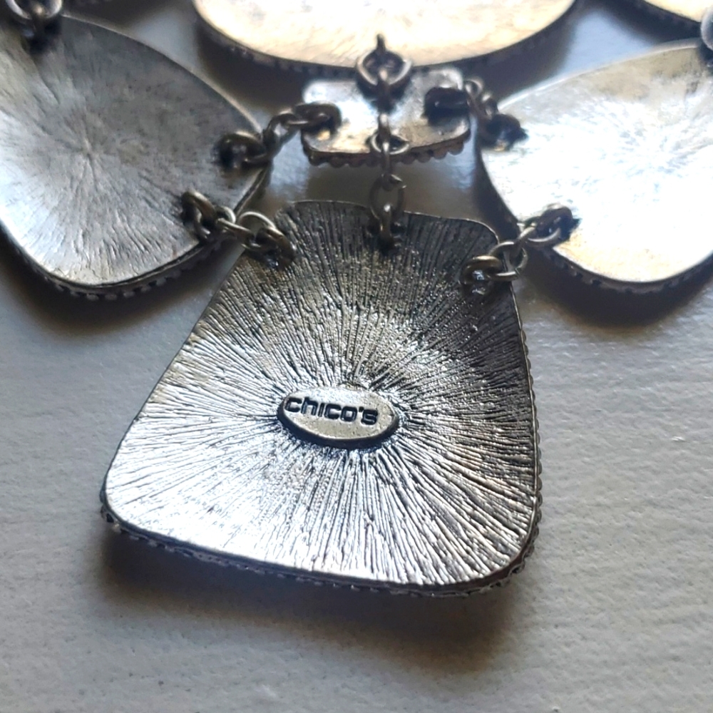 Chico's Hammered Statement necklace - Picture 5 of 5